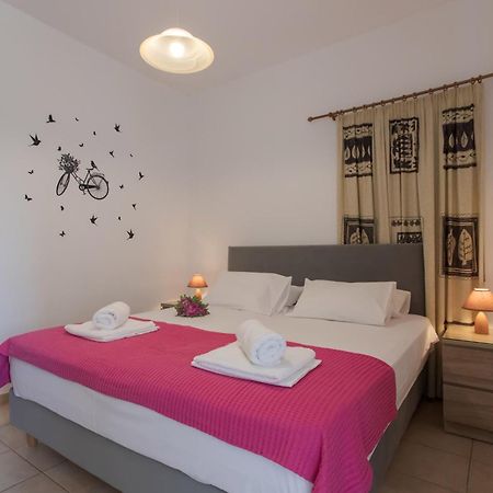Manos Apartments Almyrida  Room photo